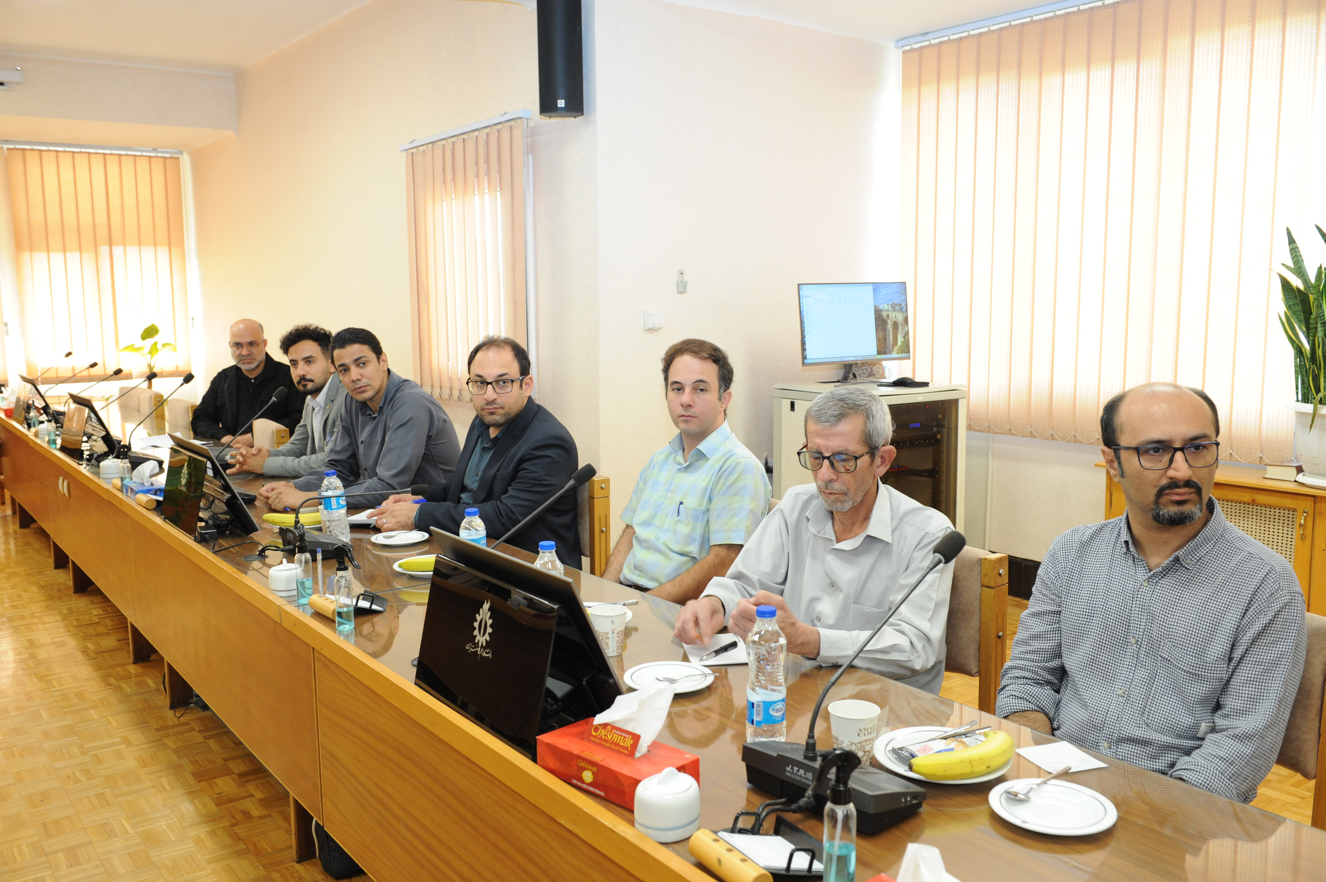 تصویر گالری آیروکاپ